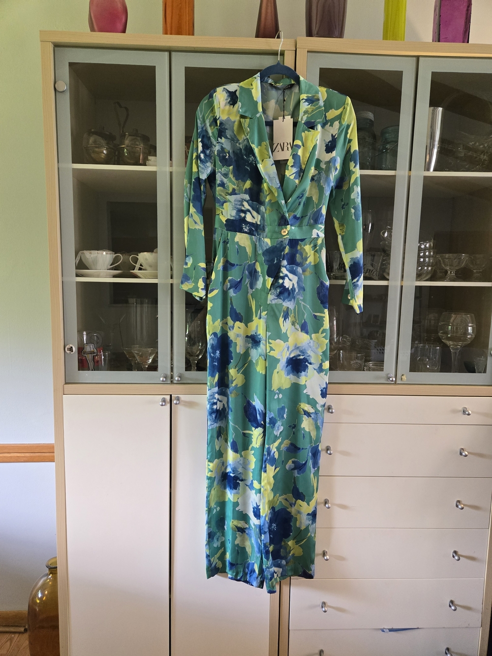 Zara, Floral Green V-Neck Jumpsuit Women Size Small. - Picture 2 of 8